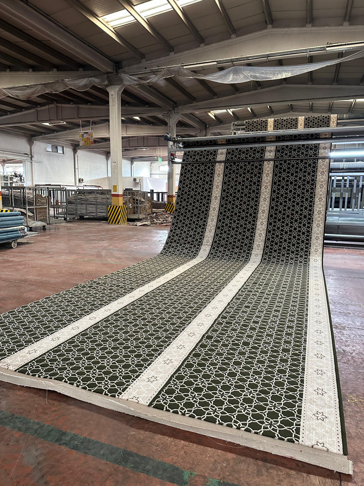 carpet-manufacturing-in-al-samiah